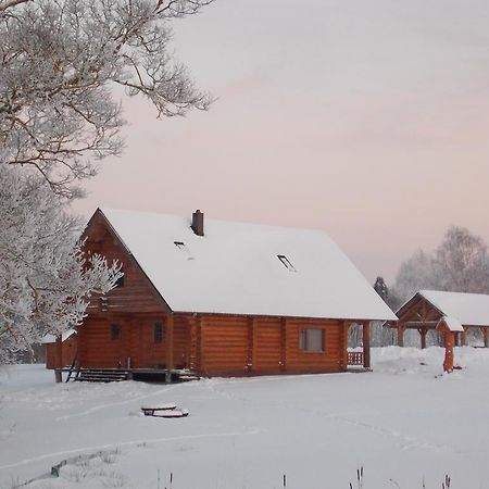 Guest House Kalnini Kārļi Zewnętrze zdjęcie